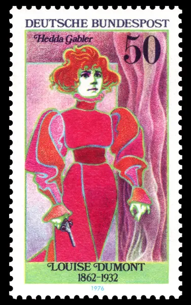 Louise Dumont