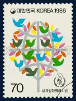 The earth and doves