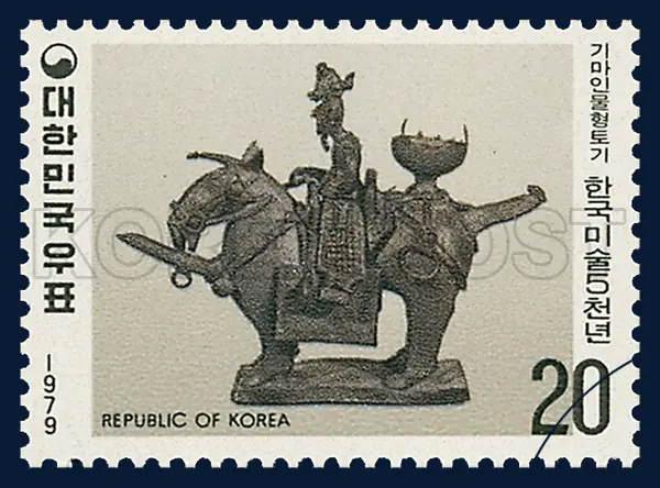 A Pottery Vessel in the shape of a Mounted Warrior Single stamp