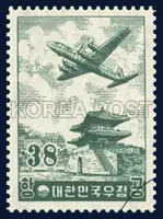 Dongdaemun and airplanes